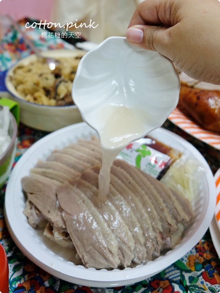 台中北平黃昏市場朝日鵝不能不吃！隱藏版三拼一定要預定、烤雞腿焦糖色澤超誘人