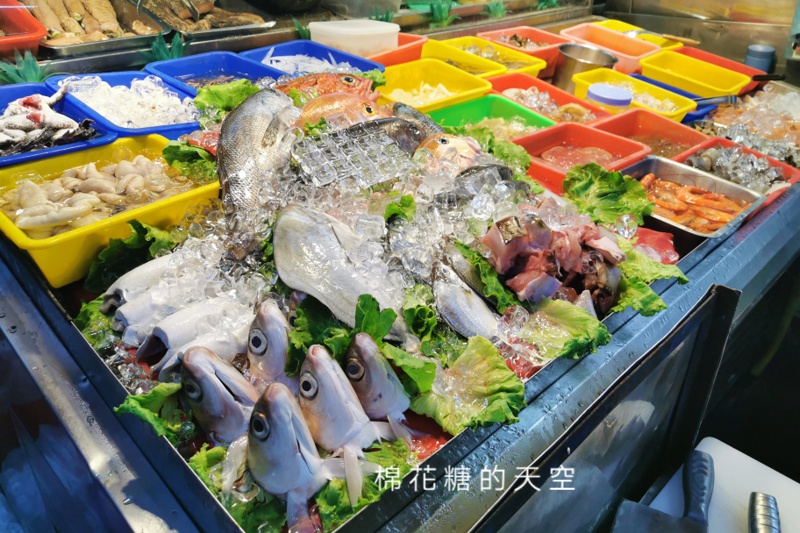 台中快炒推薦|人氣超旺不倒翁海鮮菜色多選擇，正港台式開胃菜超懷舊
