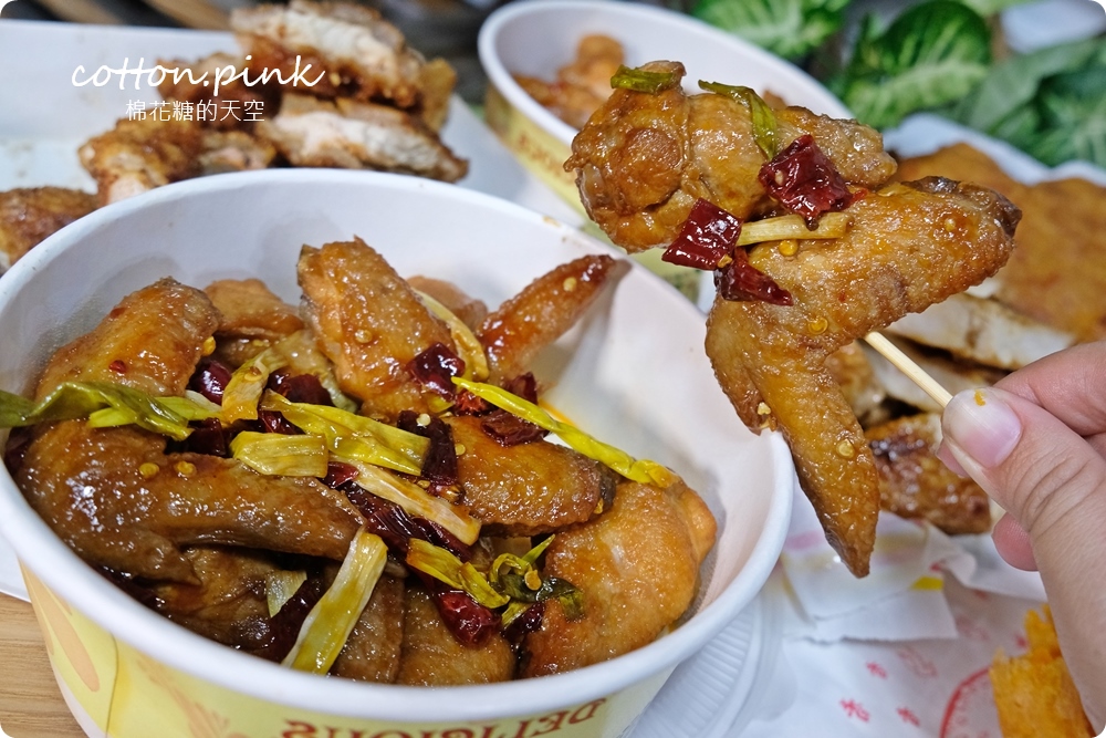 逢甲雞排一定要吃這家！必吃超大雞腿排！全國雞排超厚片煎、炸、烤通通來～
