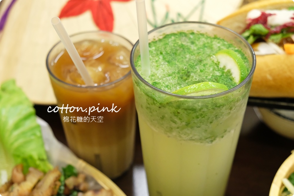 台中大里人氣越南料理|越好吃招牌推推鍋菜多的像小山一樣滿！
