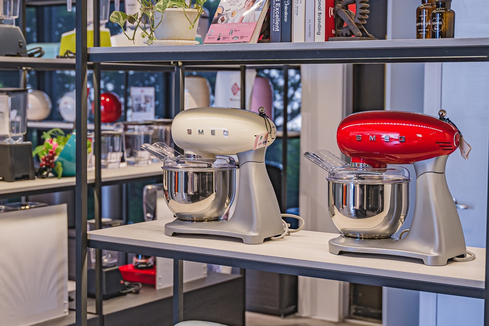 僅此一檔!夢幻復古Smeg冰箱、麵包機、咖啡機…福利品特賣會來啦!Blendtec、Wesco、SIEGWERK全面39折起,買到賺到! 僅此一檔!夢幻復古Smeg冰箱、麵包機、咖啡機…福利品特賣會來啦!Blendtec、Wesco、SIEGWERK全面39折起,買到賺到!