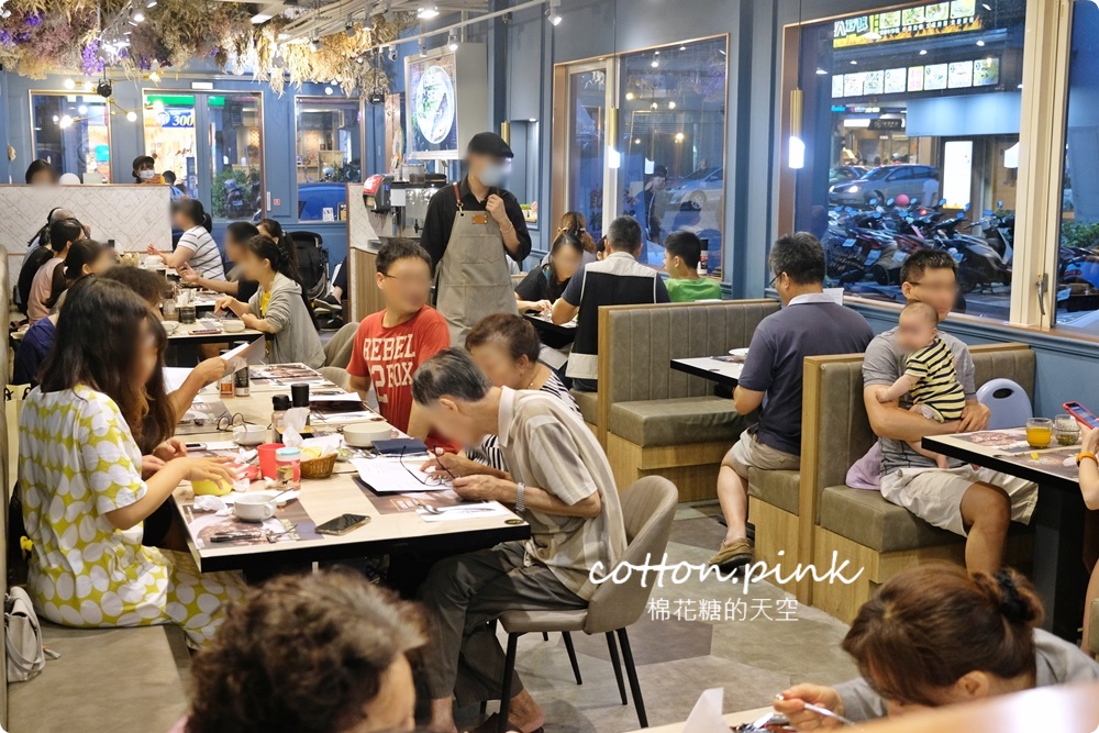 台中牛排推薦|中科商圈人氣爆棚瀧厚炙燒熟成牛排好吃推推，超多牛肉羅宋湯吃到飽～