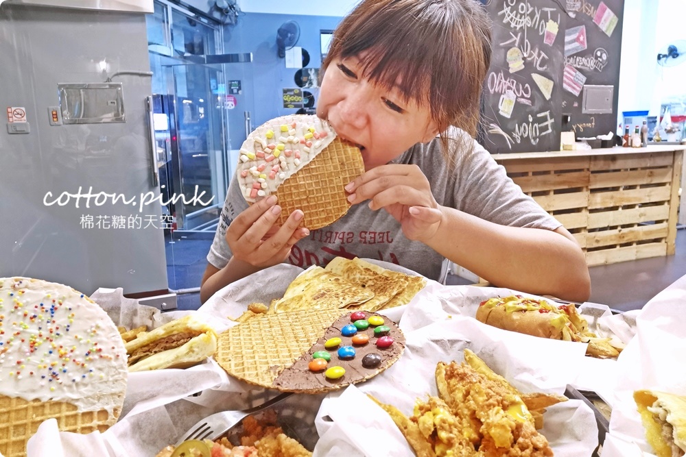 台中海線最新美食推薦|瘋狂傑克古巴三明治好吃到沒朋友、現做荷蘭鬆餅外面吃不到，凌晨兩點都吃得到美式好料