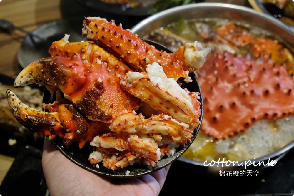 台中梧棲海鮮火鍋新開幕！鮮藝精饌鍋澎湃大餐搭配獨家鍋底好好味～包廂用餐更方便
