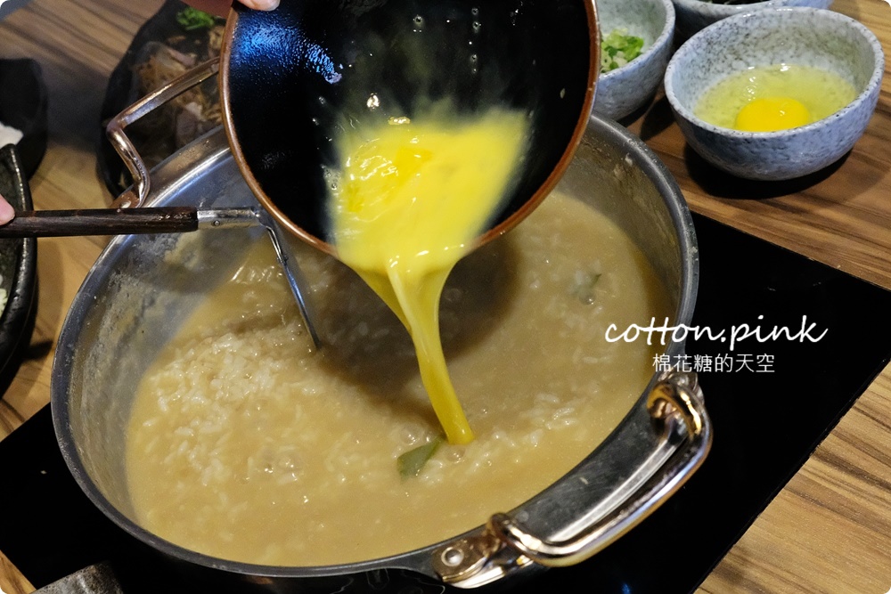 台中梧棲海鮮火鍋新開幕！鮮藝精饌鍋澎湃大餐搭配獨家鍋底好好味～包廂用餐更方便