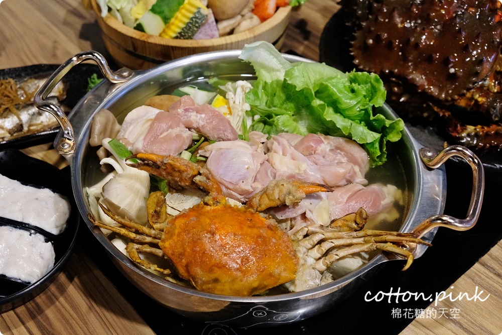 台中梧棲海鮮火鍋新開幕！鮮藝精饌鍋澎湃大餐搭配獨家鍋底好好味～包廂用餐更方便