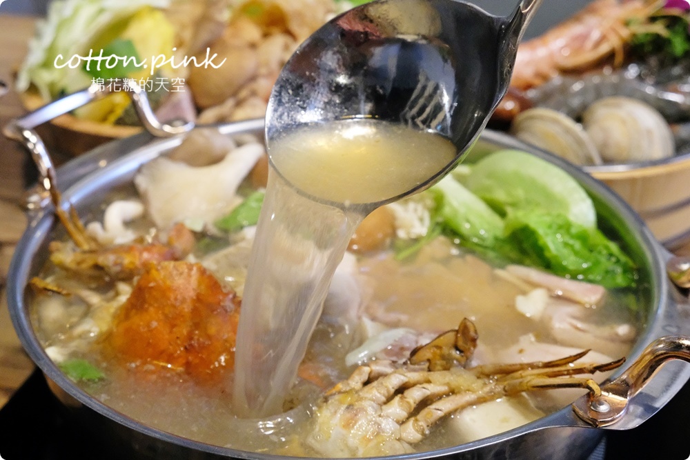 台中梧棲海鮮火鍋新開幕！鮮藝精饌鍋澎湃大餐搭配獨家鍋底好好味～包廂用餐更方便