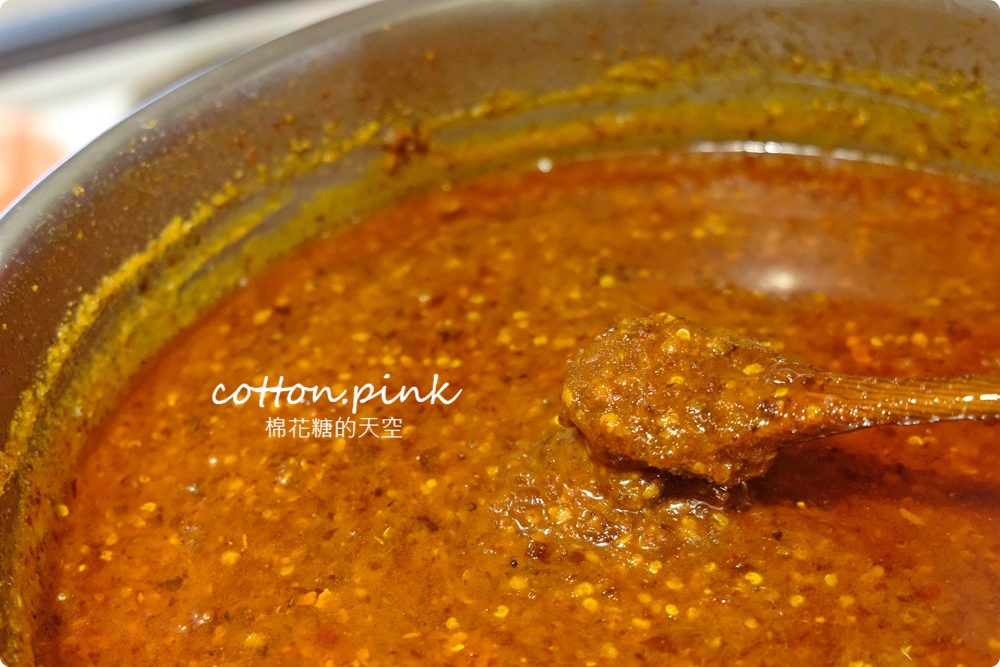台中最狂牛肉麵就是這一家！超大碗公迦南海陸牛肉麵～大塊牛肉外加鮮蚵還有整片虱目魚