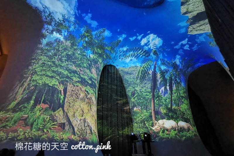 台中也有海洋公園?!台中國家歌劇院最新“光之曲幕”免費進場～看極光免出國！