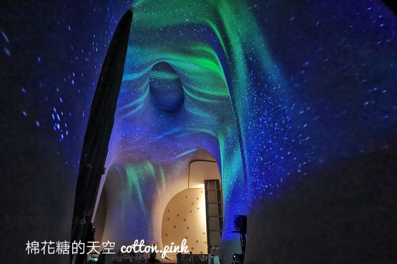 台中也有海洋公園?!台中國家歌劇院最新“光之曲幕”免費進場～看極光免出國！