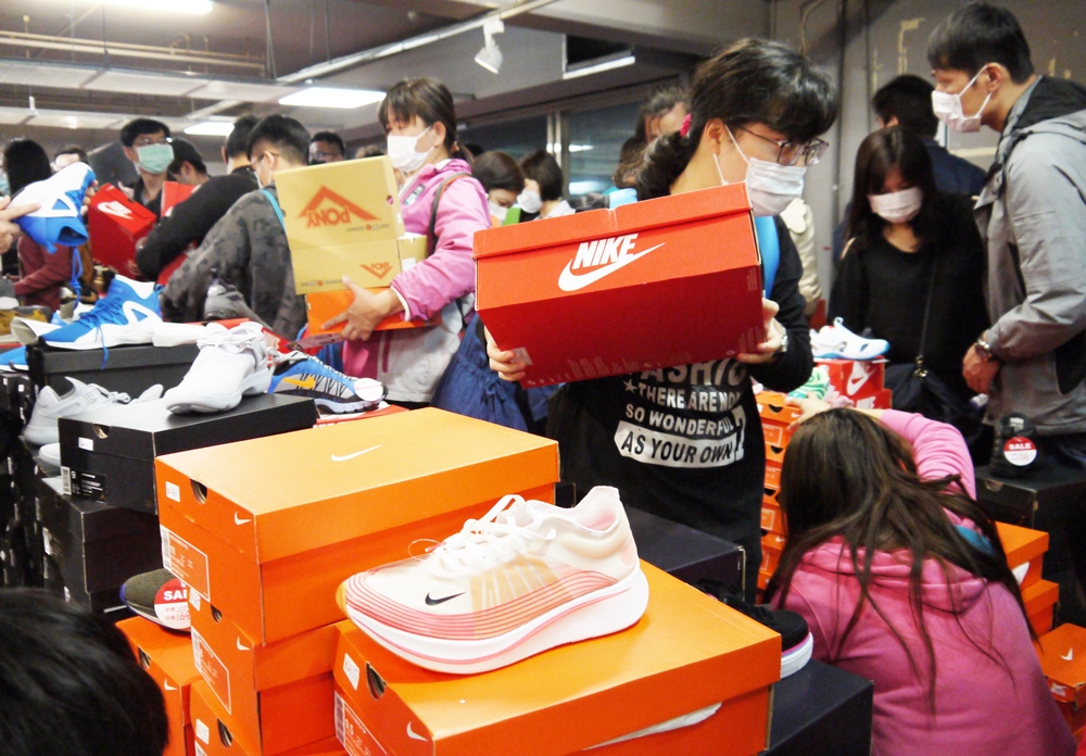 三萬雙品牌鞋下殺790元起!日曜天地零碼鞋清倉會品牌陣容歷年最強!鞋款搶先曝光~