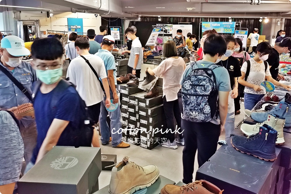 上萬雙零碼鞋下殺790元起！滿額再折百還有第二雙半價，台中買鞋衝這波最划算！