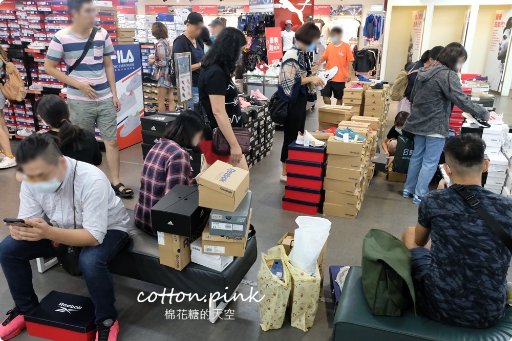 上萬雙零碼鞋下殺790元起！滿額再折百還有第二雙半價，台中買鞋衝這波最划算！
