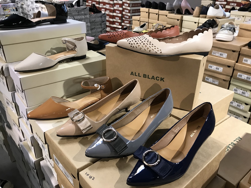 上萬雙零碼鞋下殺790元起！滿額再折百還有第二雙半價，台中買鞋衝這波最划算！