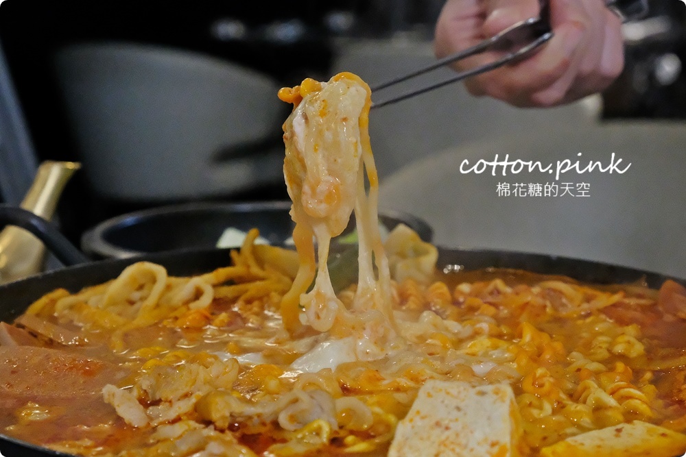 台中中科好料韓式燒肉推薦!拉拉廚房燒肉套餐搭配韓式炸雞超對對味! 台中中科好料韓式燒肉推薦!拉拉廚房燒肉套餐搭配韓式炸雞超對對味!