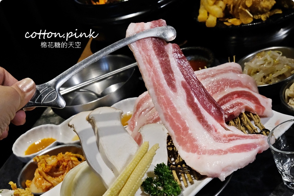 台中中科好料韓式燒肉推薦！拉拉廚房燒肉套餐搭配韓式炸雞超對對味！