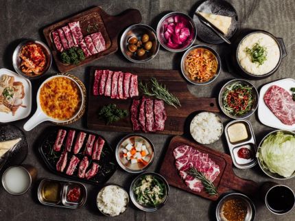2020GQ肉食節台中也吃得到！牛排、燒肉、火鍋、炸雞吃起來～～