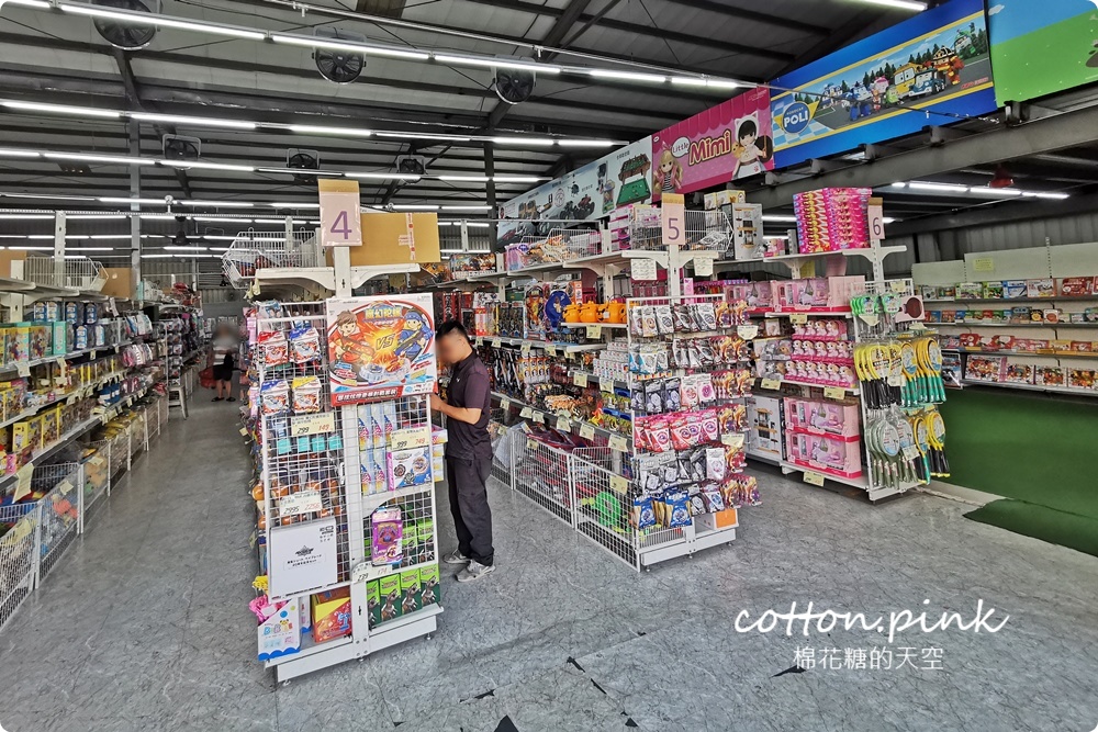 台中玩具童書批發倉庫|中科春日部特戰隊超好買～0-99歲都找得到！孕婦用品也找得到～