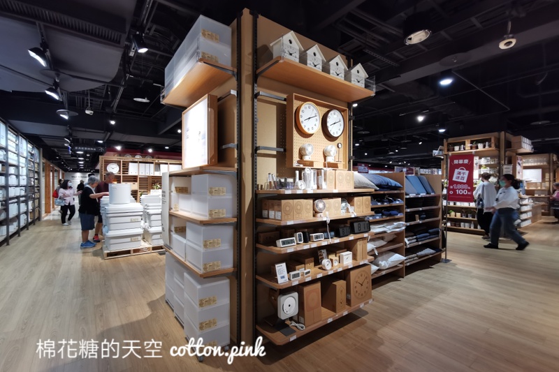 全台最大無印良品在台中！全新開幕～多種首創服務逛到腳酸啊！