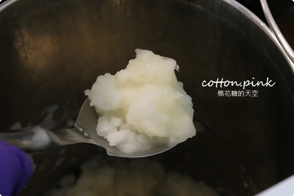 台中必喝綠豆沙就是這一家-草根豐味綠豆沙，東海、逢甲、一中夜市都找得到!最新香橙綠茶也是冰沙!!