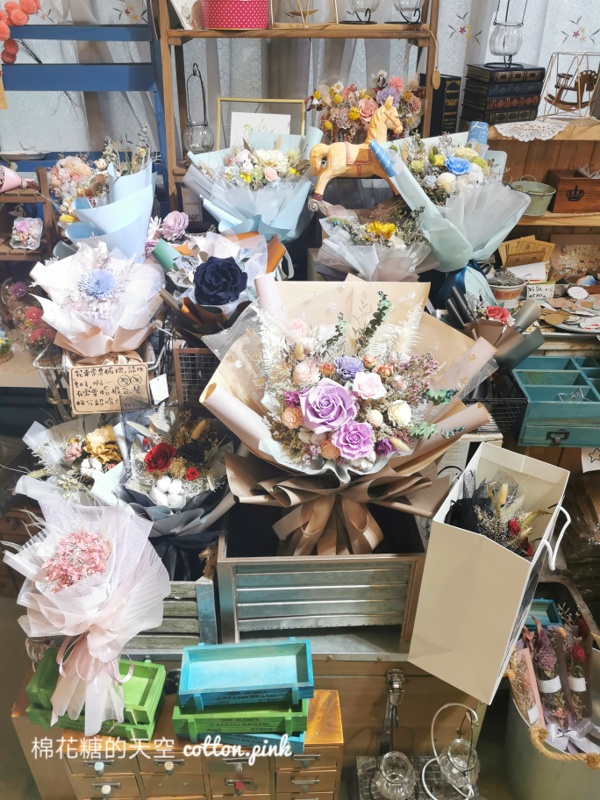 買到剁手！台中綠川旁邊巷子裡-小巷莫兒雜貨、乾燥花束通通買得到