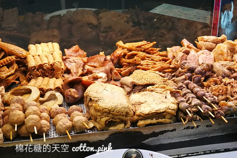 台中滷味推薦|學士路這家滷味排超長,老厝滷味這樣點 台中滷味推薦|學士路這家滷味排超長,老厝滷味這樣點