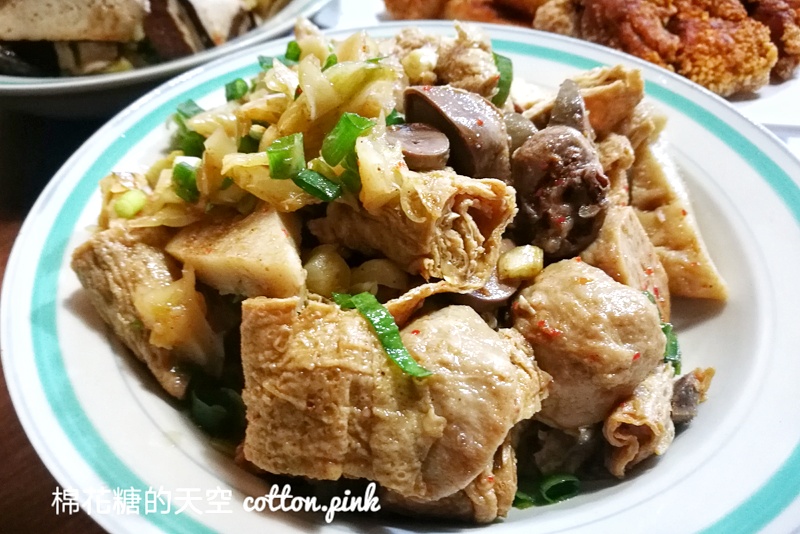 台中滷味推薦|學士路這家滷味排超長,老厝滷味這樣點 台中滷味推薦|學士路這家滷味排超長,老厝滷味這樣點