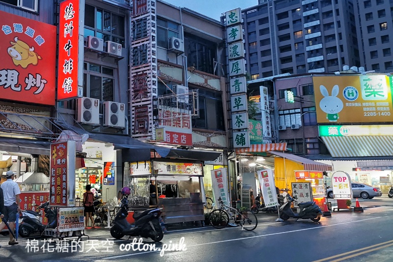 台中夜市牛排-從路邊吃到店面的德州牛排，沙拉、小菜濃湯吃到飽喔