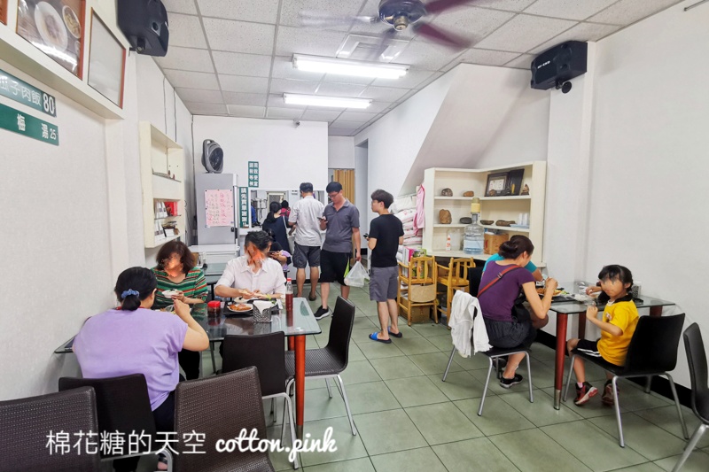 台中便當推薦|石蜜園雞腿飯打開就流口水～連白飯都好好吃！