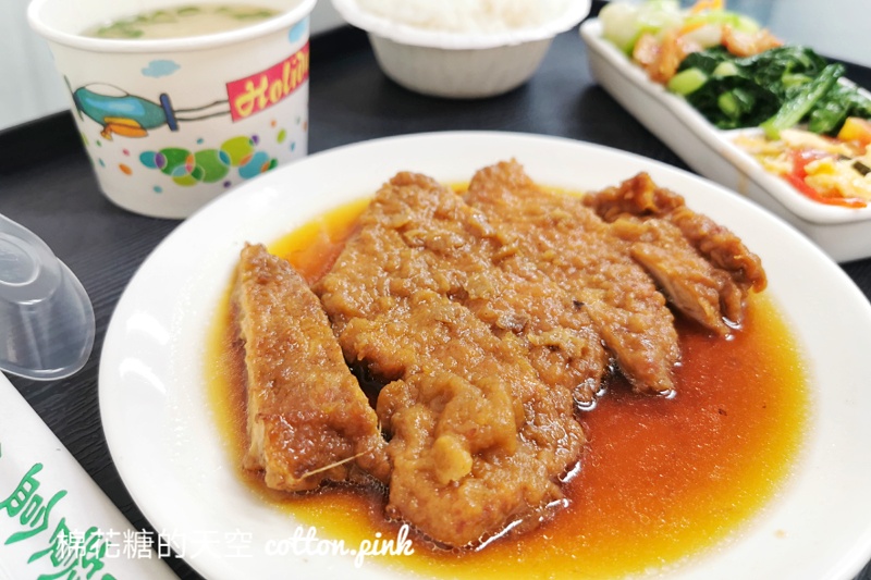 台中便當推薦|石蜜園雞腿飯打開就流口水～連白飯都好好吃！