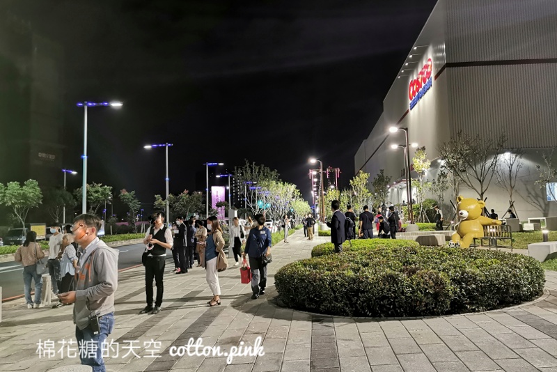 台中北屯好市多開幕啦！黑色購物周來這買！好市多加油站台中第一家在這裡～