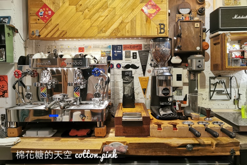 豐原咖啡廳這家超迷人～市場老宅改裝Because Life Cafe就在太平洋sogo旁小巷內
