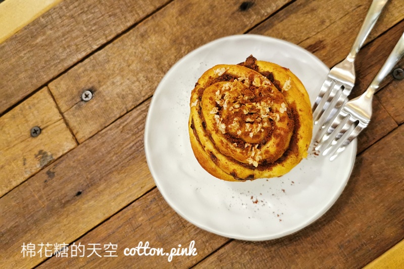 豐原咖啡廳這家超迷人～市場老宅改裝Because Life Cafe就在太平洋sogo旁小巷內