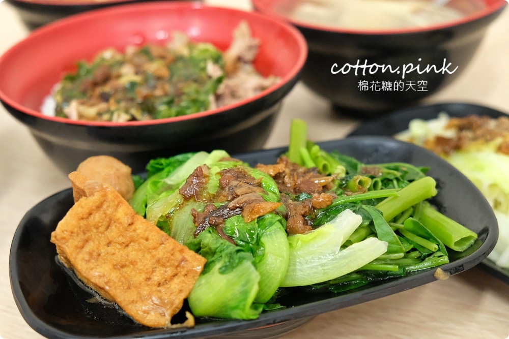 每日限量鴨腿飯這裡吃！獨家蔥鹽鴨肉飯意外好滋味～噪咖鹹菜鴨裡腿庫飯竟然還加料！