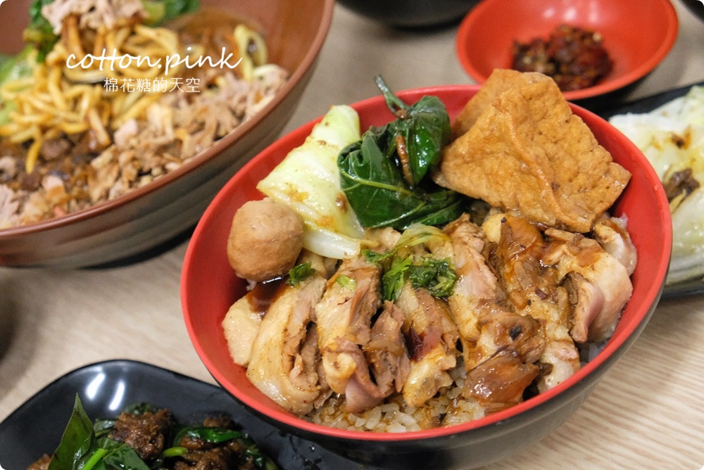 每日限量鴨腿飯這裡吃！獨家蔥鹽鴨肉飯意外好滋味～噪咖鹹菜鴨裡腿庫飯竟然還加料！