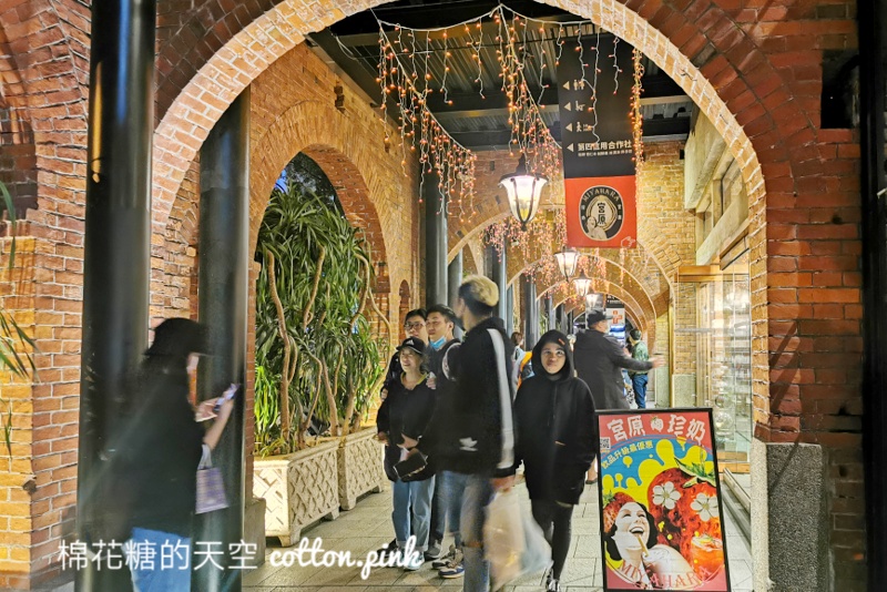 綠川上夢幻雪白麋鹿現身，點亮夢幻聖誕節～台中好YA誕聖誕活動即將開跑