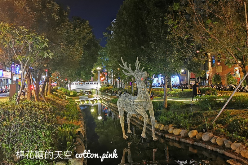 綠川上夢幻雪白麋鹿現身，點亮夢幻聖誕節～台中好YA誕聖誕活動即將開跑