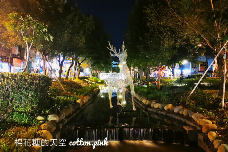 綠川上夢幻雪白麋鹿現身，點亮夢幻聖誕節～台中好YA誕聖誕活動即將開跑