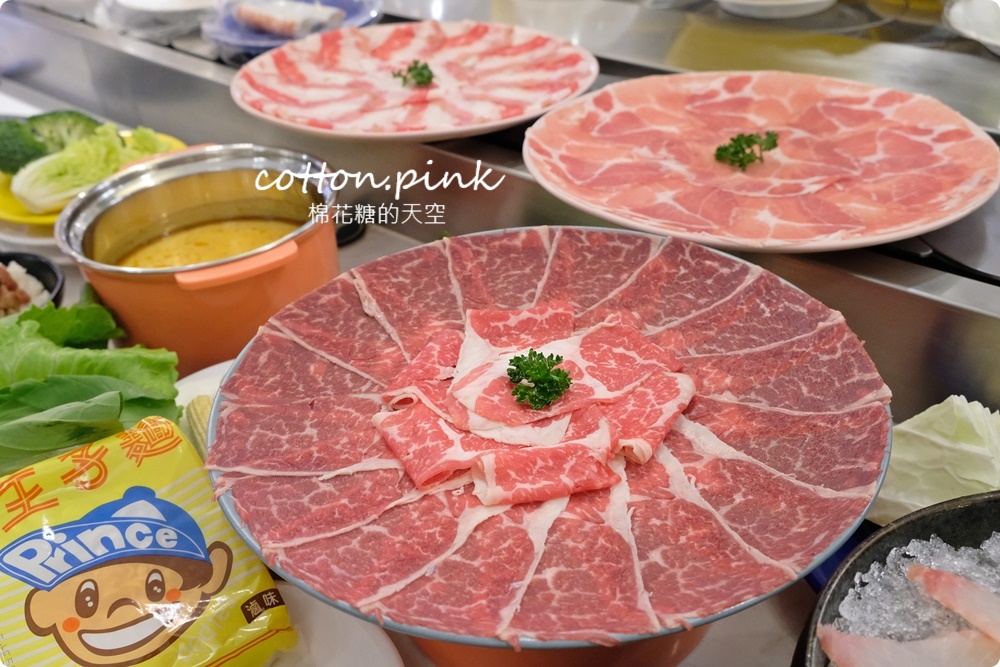 一中街少見迴轉火鍋吃到飽！開在小巷超隱密～299迴轉蔬菜吃到飽、499起加碼肉肉吃到飽