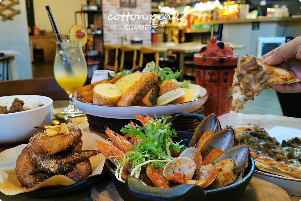 台中早午餐推薦|迷路&elk是餐酒館也是網美咖啡廳，宵夜、晚餐也可以吃早午餐