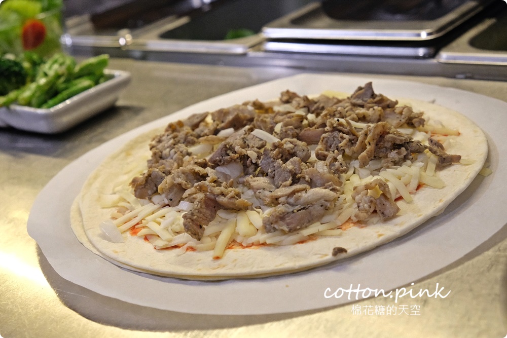 台中早午餐推薦|迷路&elk是餐酒館也是網美咖啡廳，宵夜、晚餐也可以吃早午餐