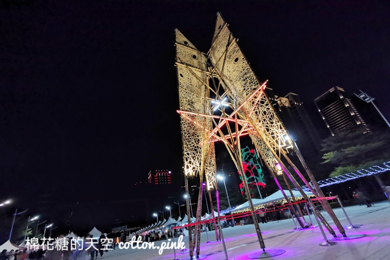 平安夜聖誕老公公大集合！千位聖誕老公公台中市政府大會師～