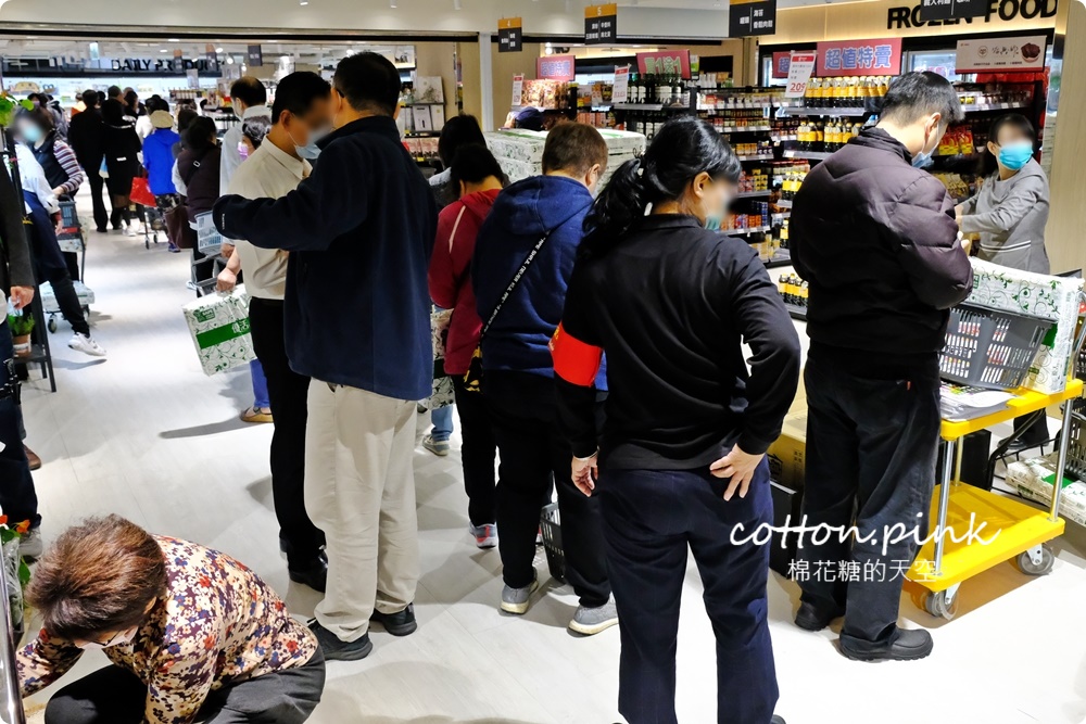 台中最新日系超市來啦！SOGO超市不只餅乾零食～連和牛、清酒、台灣各地名產通通買得到！