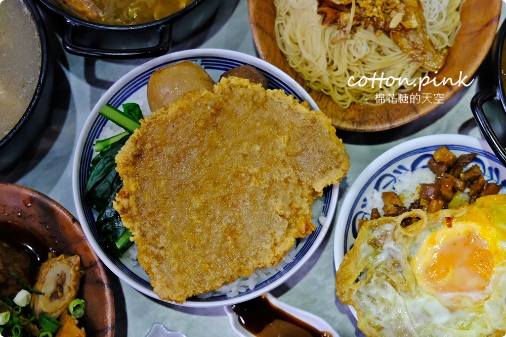 台中人氣滷肉飯新店！店裡麻油雞也好好喝～福來芳多種燉湯暖呼呼～