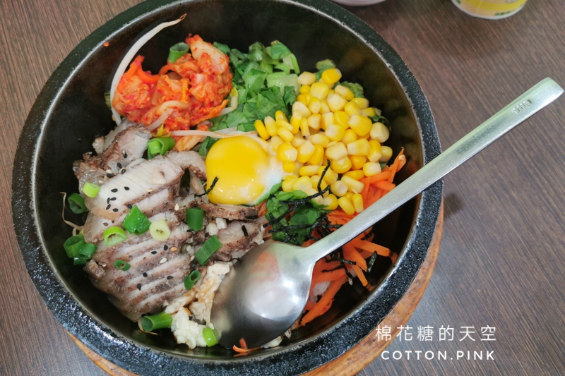 水果吃到飽！中教大旁這家餐廳超人氣～義大利麵、石鍋拌飯～9食圓連焗烤都有喔！