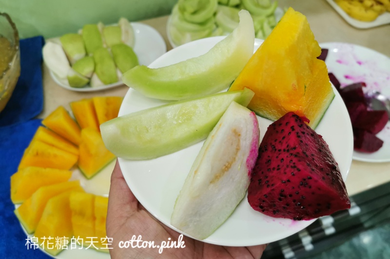 水果吃到飽！中教大旁這家餐廳超人氣～義大利麵、石鍋拌飯～9食圓連焗烤都有喔！