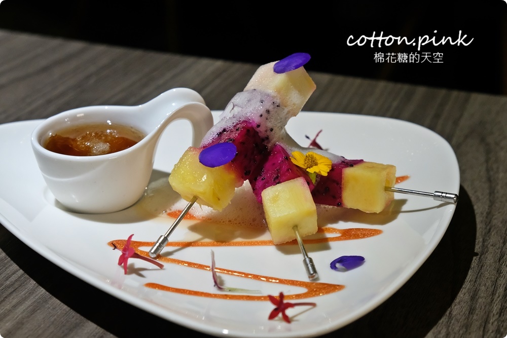 台中大里人氣早午餐晚餐時段開賣！WPAPA Teppanyaki超美星星餐廳夜間限定～大推手工麵
