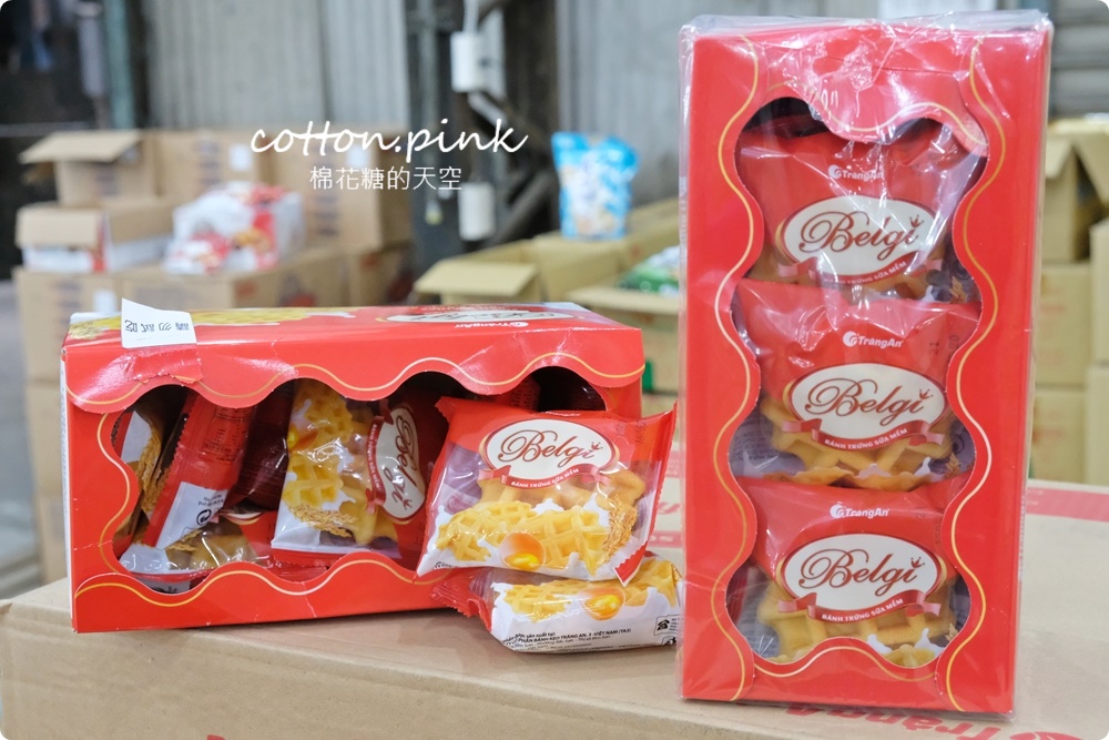 直擊進口零食直播千坪大倉庫！團購超夯商品疲老闆直播現場直接帶回家～
