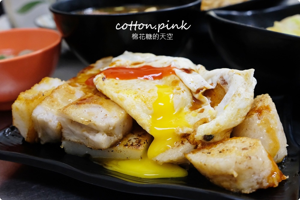 台中必吃一麵三吃麻醬麵加蘿蔔糕四合一完美套餐！古早味推薦-立偉麵食就在太原路