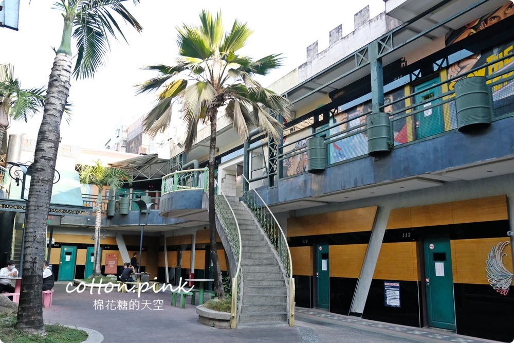 台中KTV內部升級！老牌故鄉KTV唱歌還有自助吧吃到飽
